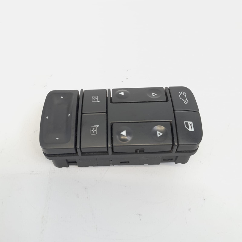 MANDO ELEVALUNAS DELANTERO IZQUIERDO OPEL VECTRA C BERLINA Z19DTSIN FICHA TECNICA09185952