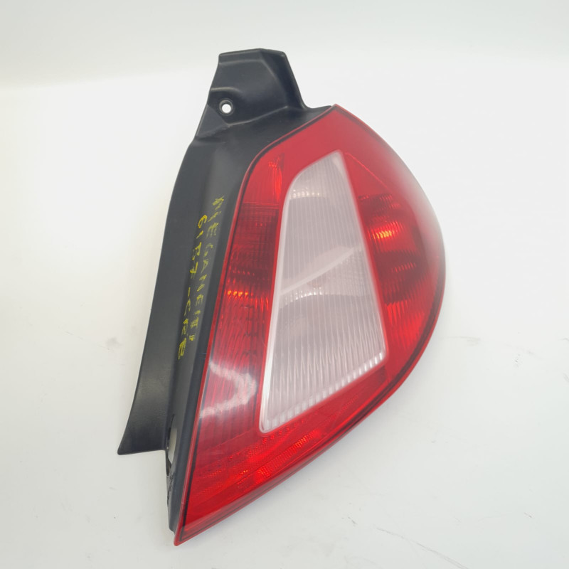 PILOTO TRASERO DERECHO RENAULT MEGANE II BERLINA 3P K9K728TIPO: K9K F789398081