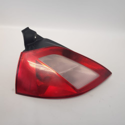 PILOTO TRASERO IZQUIERDO RENAULT MEGANE II BERLINA 3P K9K728TIPO: K9K F789398082