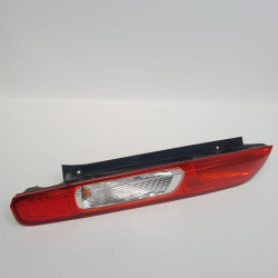PILOTO TRASERO IZQUIERDO FORD FOCUS BERLINA (CAP) KKDA10175