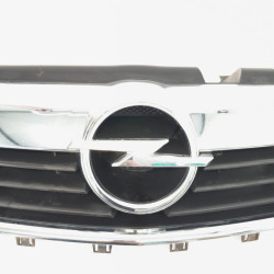 REJILLA DELANTERA OPEL ZAFIRA B 13157590