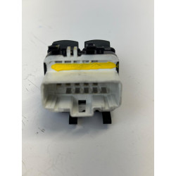 MANDO ELEVALUNAS DELANTERO IZQUIERDO RENAULT CLIO III 1411508