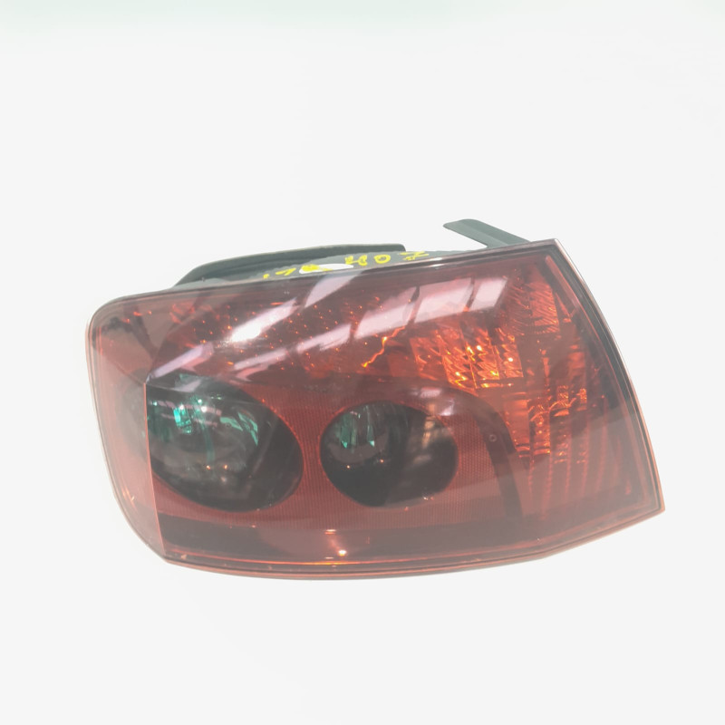 PILOTO TRASERO IZQUIERDO PEUGEOT 407 RHRDW10BTED4TIPO RHR9687124080