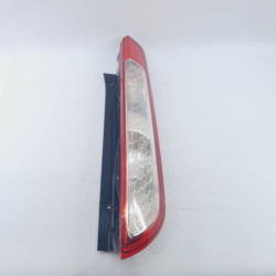 PILOTO TRASERO DERECHO FORD FOCUS BERLINA (CAP) HHDA8M5113404AD