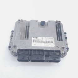 CENTRALITA MOTOR UCE RENAULT MEGANE II BERLINA 5P 0281010769