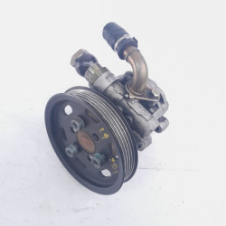 BOMBA DIRECCION VOLKSWAGEN PASSAT BERLINA (3B3) 8D0143177Q