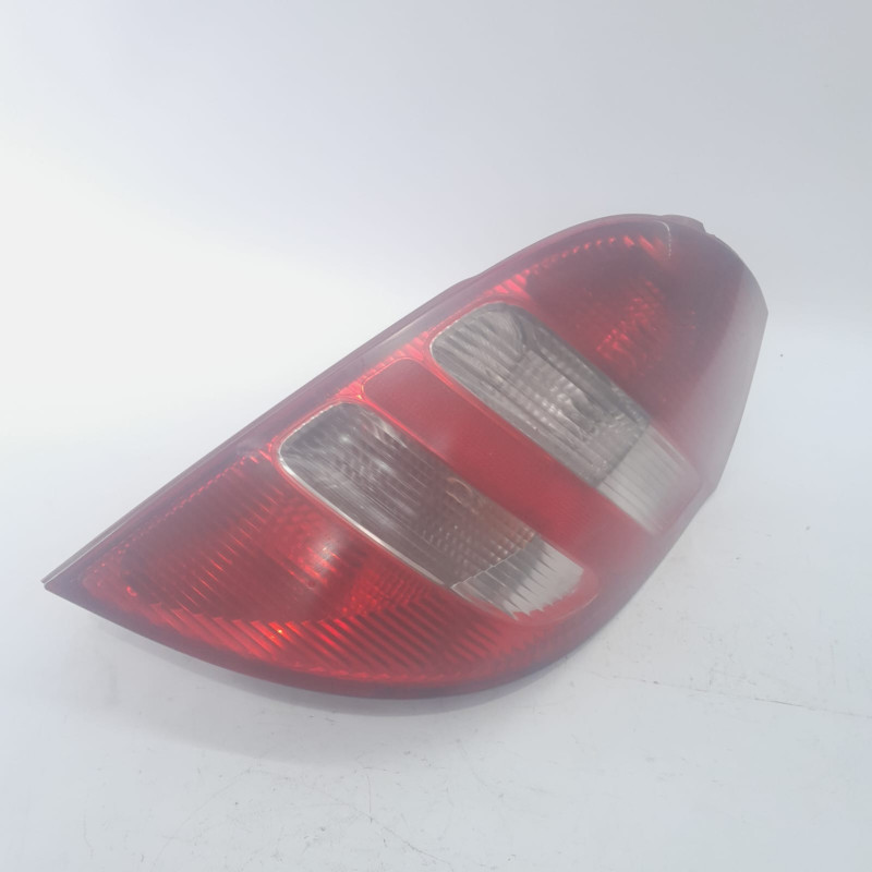 PILOTO TRASERO DERECHO MERCEDES-BENZ CLASE A (BM 169) A1698201064R