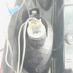 PILOTO TRASERO DERECHO NISSAN ALMERA TINO (V10M) YD22DDTTIPO YD2289303860