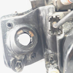 FARO DERECHO AUDI A6 AVANT (4B5) 15593000