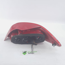 PILOTO TRASERO IZQUIERDO PEUGEOT 307 BERLINA (S2) 9HZDV6TED49HZ2570