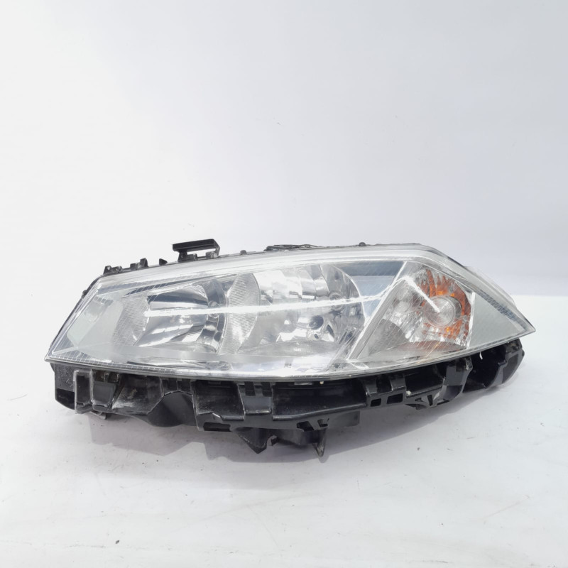 FARO IZQUIERDO RENAULT MEGANE II BERLINA 3P 89306900