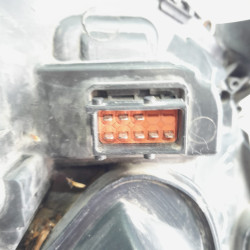 FARO IZQUIERDO OPEL VECTRA C BERLINA Z18XE15588700