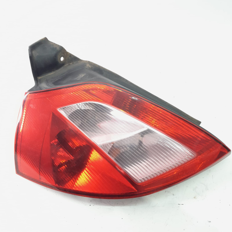 PILOTO TRASERO IZQUIERDO RENAULT MEGANE II BERLINA 5P 8200073237