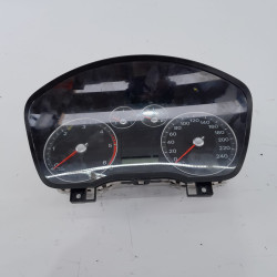 CUADRO INSTRUMENTOS FORD FOCUS BERLINA (CAP) G8DB