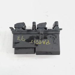 MOTOR ELEVALUNAS DELANTERO IZQUIERDO VOLKSWAGEN PASSAT BERLINA (3B2) AFN3B4959793