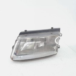 FARO IZQUIERDO VOLKSWAGEN PASSAT BERLINA (3B2) AFN215461