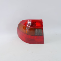 PILOTO TRASERO IZQUIERDO OPEL ASTRA F BERLINA C14SE