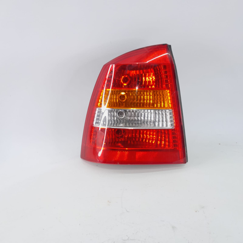 PILOTO TRASERO IZQUIERDO OPEL ASTRA G BERLINA 90521544