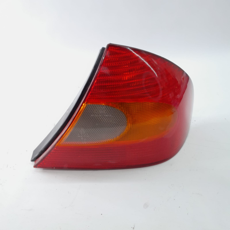 PILOTO TRASERO IZQUIERDO FORD MONDEO BERLINA (GE) D6BA1S7113405