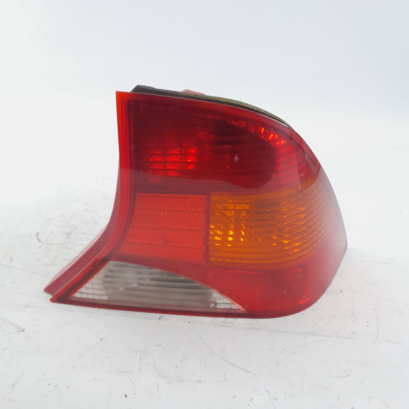 PILOTO TRASERO DERECHO FORD FOCUS BERLINA (CAK) C9DB1M5113404