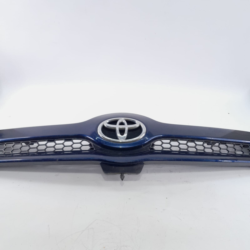 REJILLA DELANTERA TOYOTA COROLLA VERSO (R1) 2ADFTV531110F020