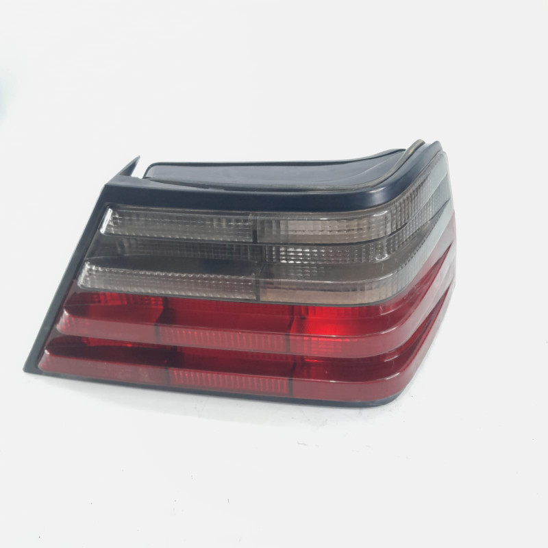 PILOTO TRASERO DERECHO MERCEDES-BENZ CLASE E (BM 124) BERLINA OM602962602962014401910R