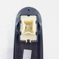 MANDO ELEVALUNAS DELANTERO DERECHO DACIA DUSTER I H4M D7809601386R