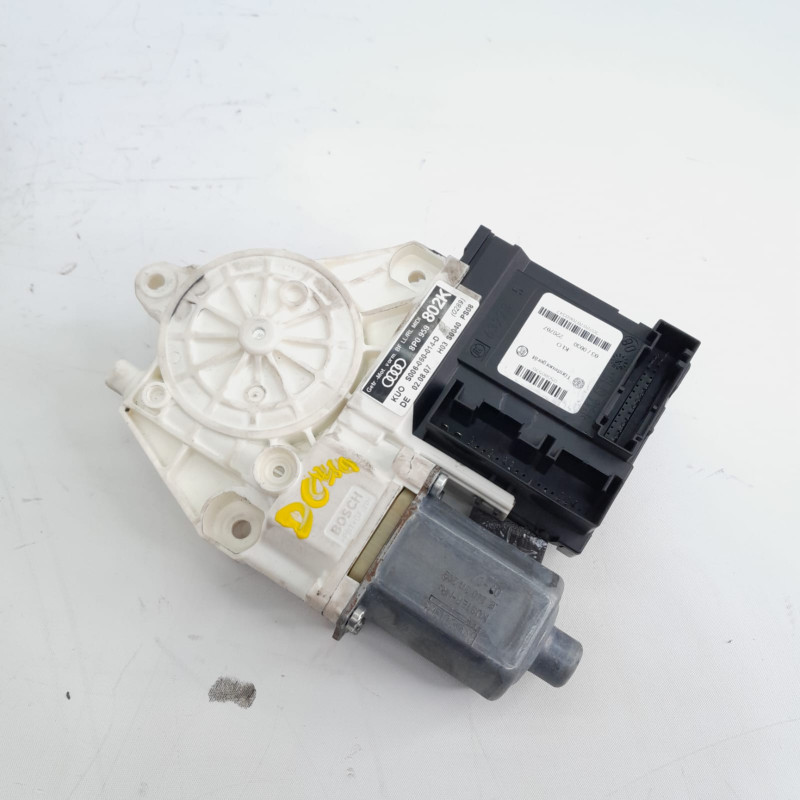 MOTOR ELEVALUNAS DELANTERO DERECHO AUDI A3 (8P1) 8P0959802K