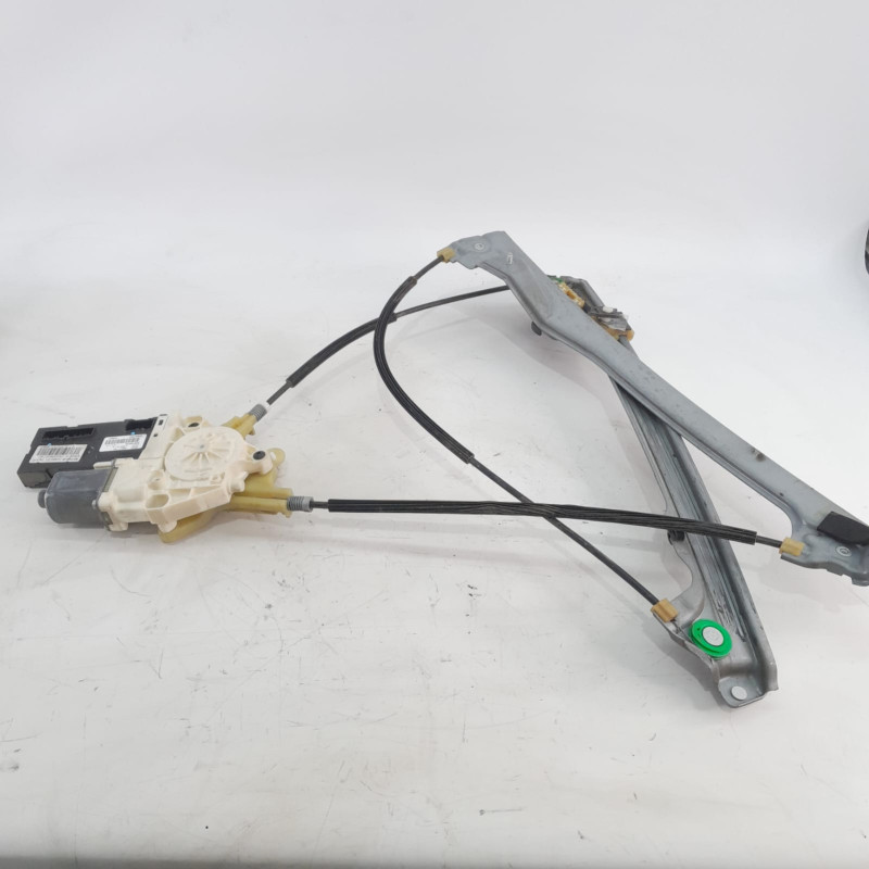 ELEVALUNAS DELANTERO IZQUIERDO RENAULT LAGUNA III BERLINA K9K780K9K 37807310002R