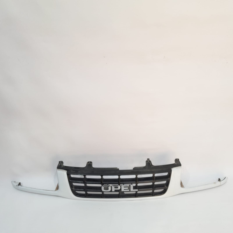REJILLA DELANTERA OPEL FRONTERA A 28TDI4JB1T