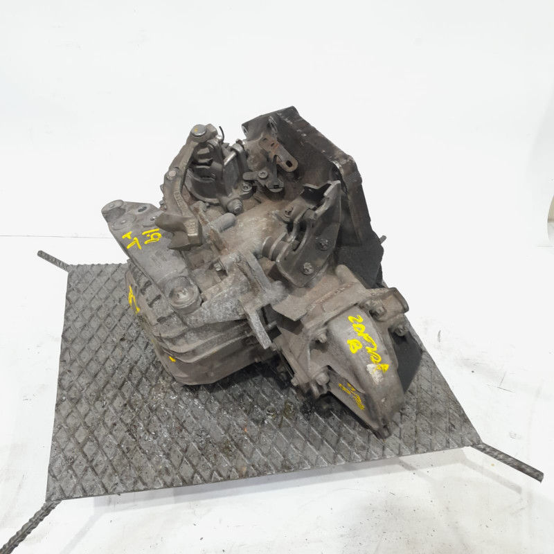 CAJA CAMBIOS OPEL ZAFIRA B Z19DTFGP 55192042