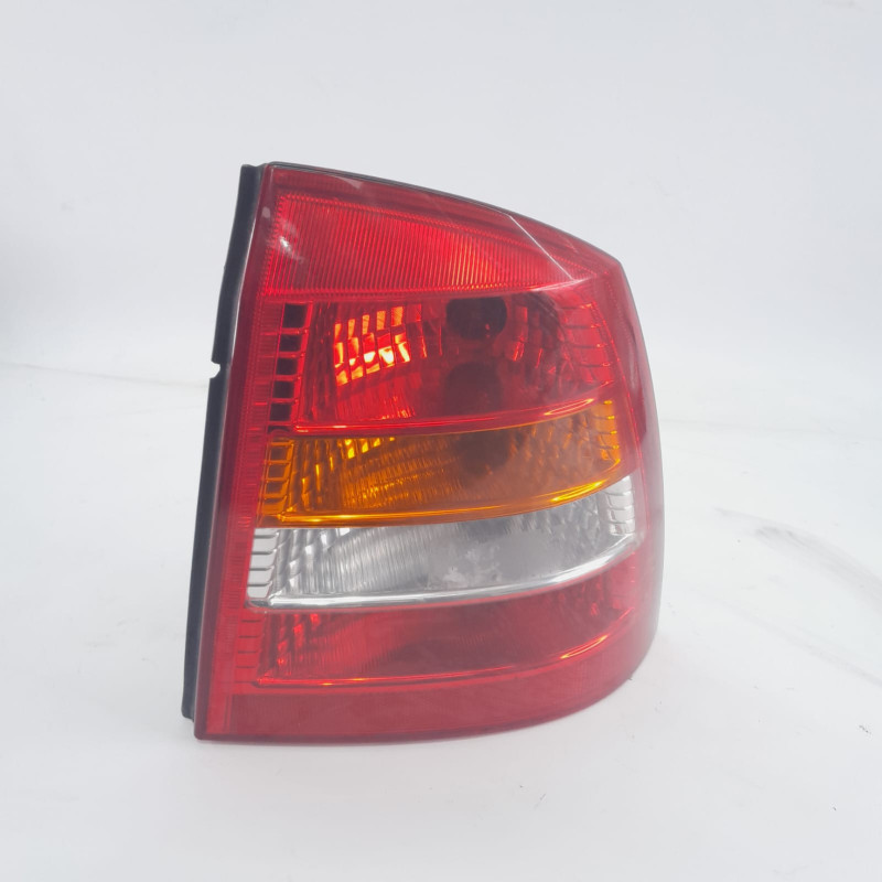 PILOTO TRASERO DERECHO OPEL ASTRA G COUPE 62225