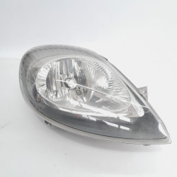 FARO DERECHO RENAULT TRAFIC II FURGÓN 7700311372