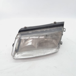 FARO IZQUIERDO VOLKSWAGEN PASSAT BERLINA (3B2) AFN14742500