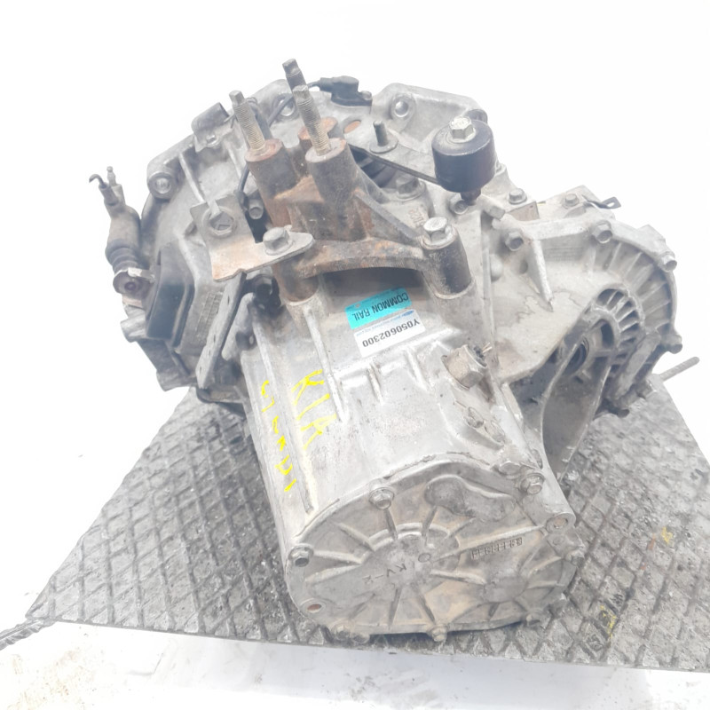 CAJA CAMBIOS KIA CARNIVAL II (FL) J3NO TIENE DOCUM.Y050602300