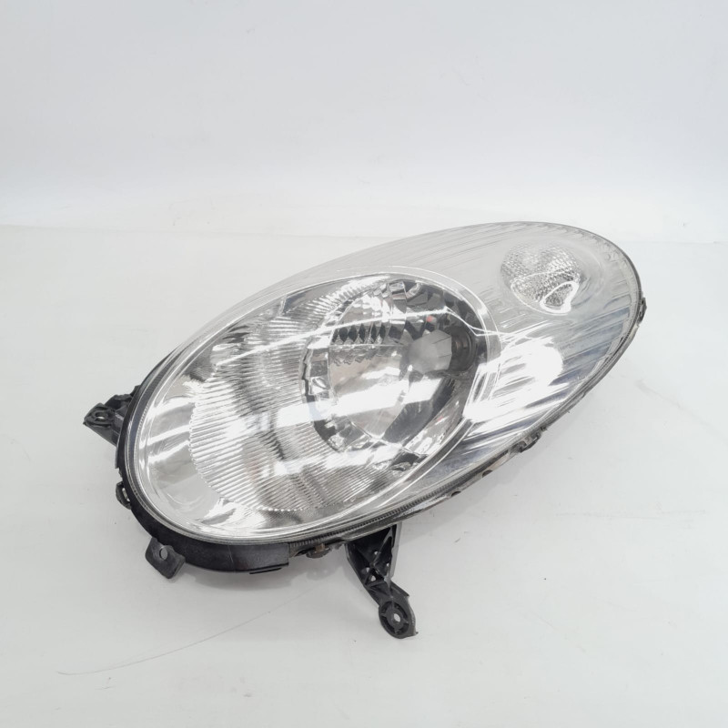 FARO IZQUIERDO NISSAN MICRA (K12E) 26060BC500