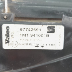 FARO IZQUIERDO SEAT LEON (1M1) AGR67742691