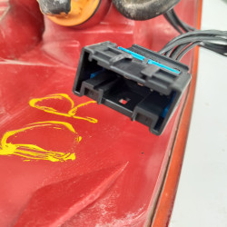 PILOTO TRASERO DERECHO CITROEN C4 BERLINA 9HZDV6TED4TIPO 9HZ965586398001
