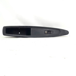 MANDO ELEVALUNAS DELANTERO DERECHO CITROEN C4 BERLINA 9HXDV6ATED4TIPO: 9HX9651465677