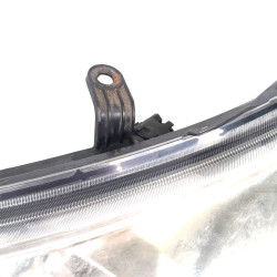 FARO IZQUIERDO TOYOTA VERSO (AUR2/ZGR2) 1ADFTV1AD811500F09000