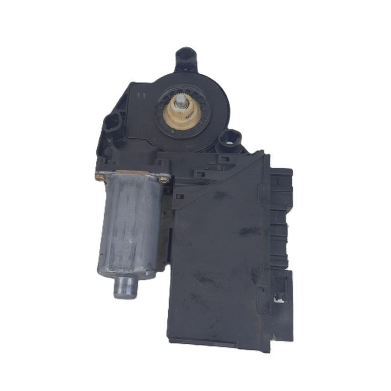 MOTOR ELEVALUNAS DELANTERO DERECHO AUDI A4 BERLINA (8E) ALT105841101