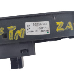 MANDO ELEVALUNAS DELANTERO DERECHO OPEL ZAFIRA B Z19DT13228709