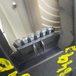 PILOTO TRASERO IZQUIERDO OPEL VECTRA B BERLINA X17DTTC4EE1X17DT90568047