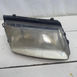 FARO DERECHO VOLKSWAGEN PASSAT BERLINA (3B2) AVGAFN/AVG