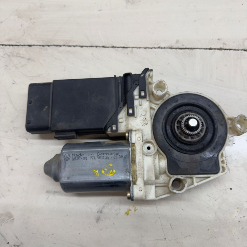 MOTOR ELEVALUNAS DELANTERO IZQUIERDO SEAT LEON (1M1) BCB