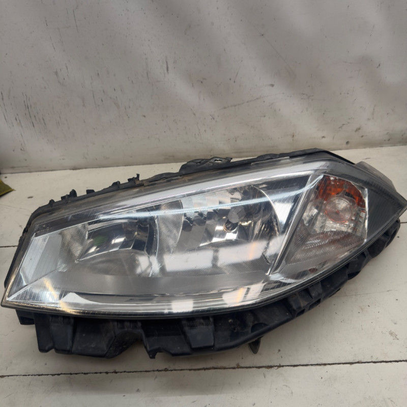 FARO IZQUIERDO RENAULT MEGANE II BERLINA 5P K4J732K4J D78200073220J