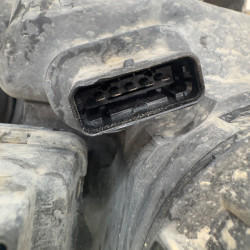 FARO IZQUIERDO RENAULT MEGANE II BERLINA 5P K4J732K4J D78200073220J