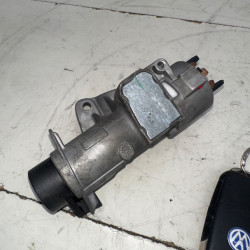 CONMUTADOR DE ARRANQUE VOLKSWAGEN POLO IV (9N1) AZQ4B0905851