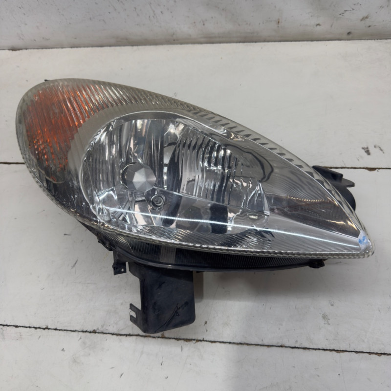 FARO DERECHO CITROEN XSARA PICASSO D-RHY89300200