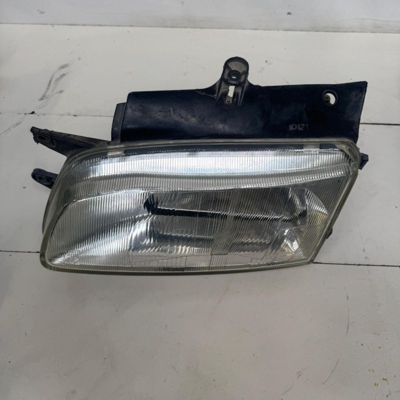 FARO IZQUIERDO CITROEN BERLINGO